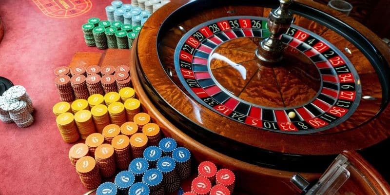 Roulette là trò chơi giải trí xuất hiện phổ biến tại các sòng bạc và casino