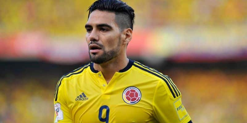 Radamel Falcao García sở hữu sức mạnh, tốc độ và kỹ thuật cá nhân điêu luyện