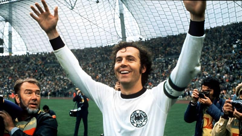 Tiểu sử Franz Beckenbauer - Tượng đài bóng đá bất hủ